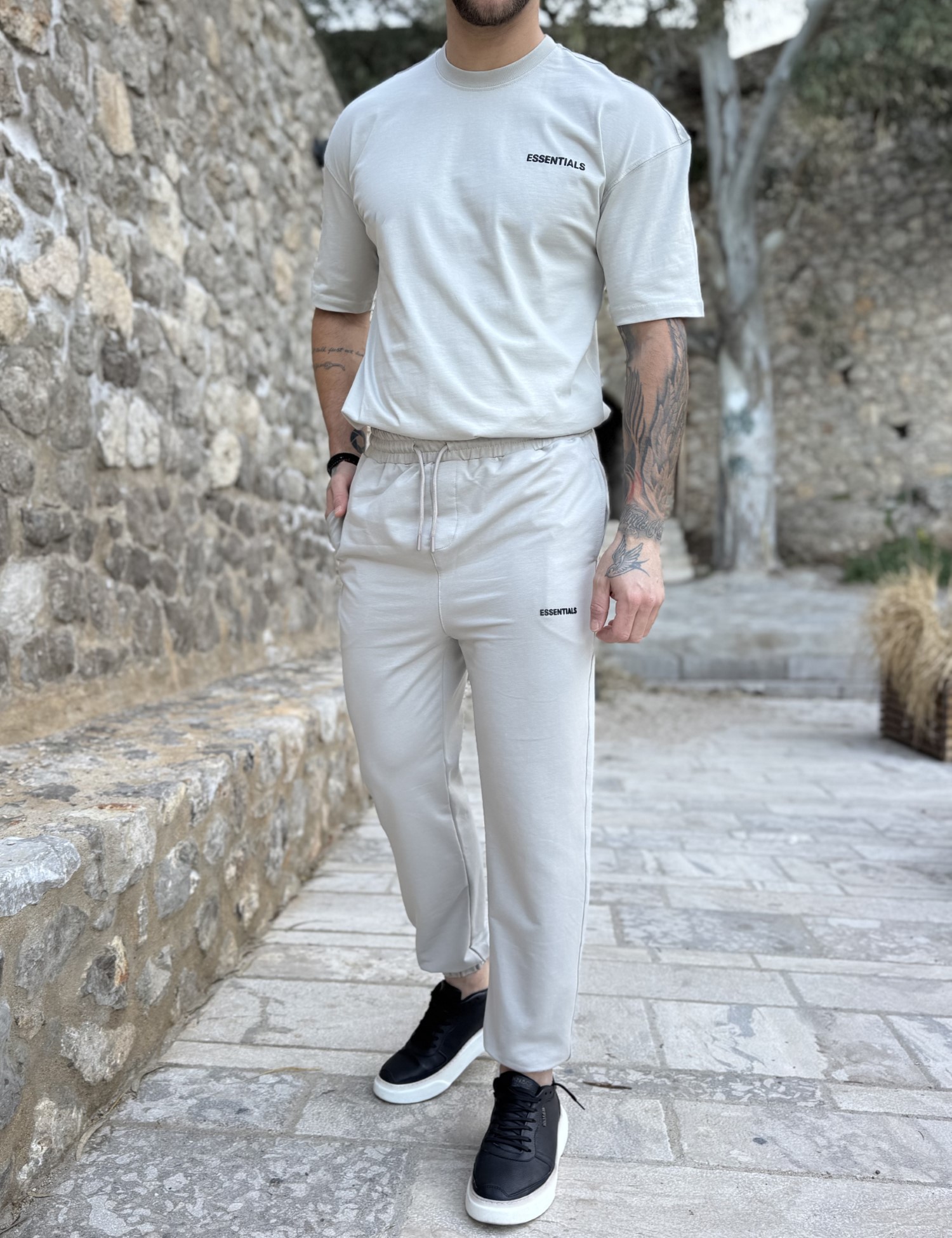 Ανδρική γκρι φόρμα με λάστιχο και λογότυπο στο πλάι ES302 φωτογραφία